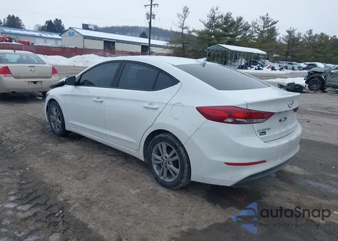 2017 Hyundai Elantra Se z USA, uszkodzony, nr VIN 5NPD84LF6HH178320
